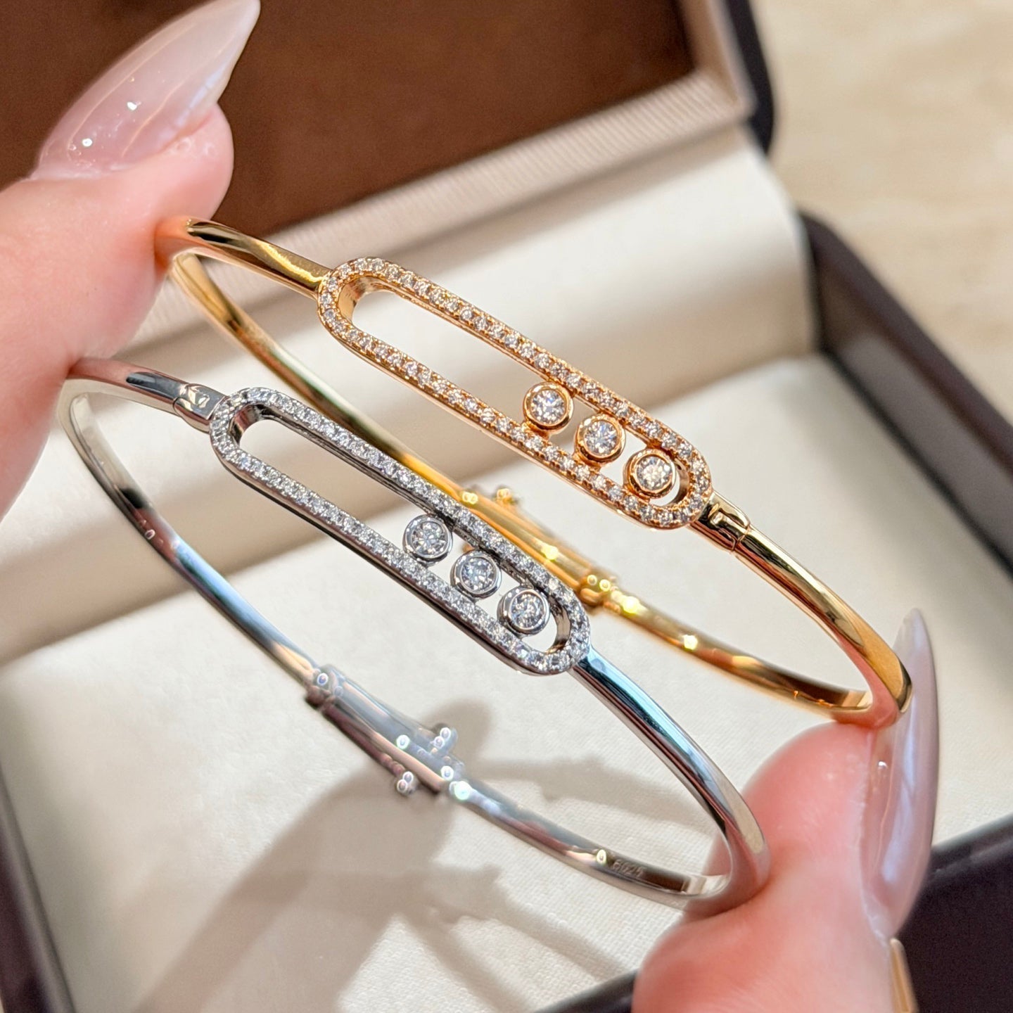 [Triumph Jewelry]Move Pavé Diamond Bangle Bracelet M