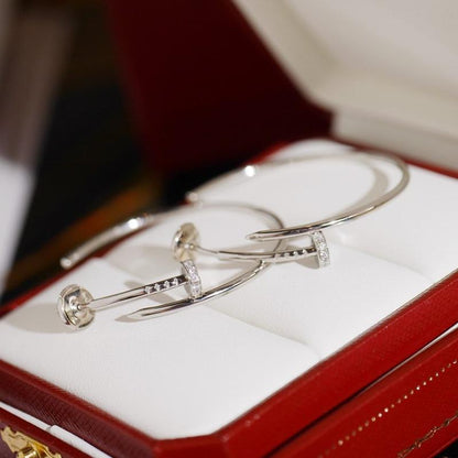 [Triumph Jewelry]JUSTE EARRINGS DIAMONDS 1.8MM