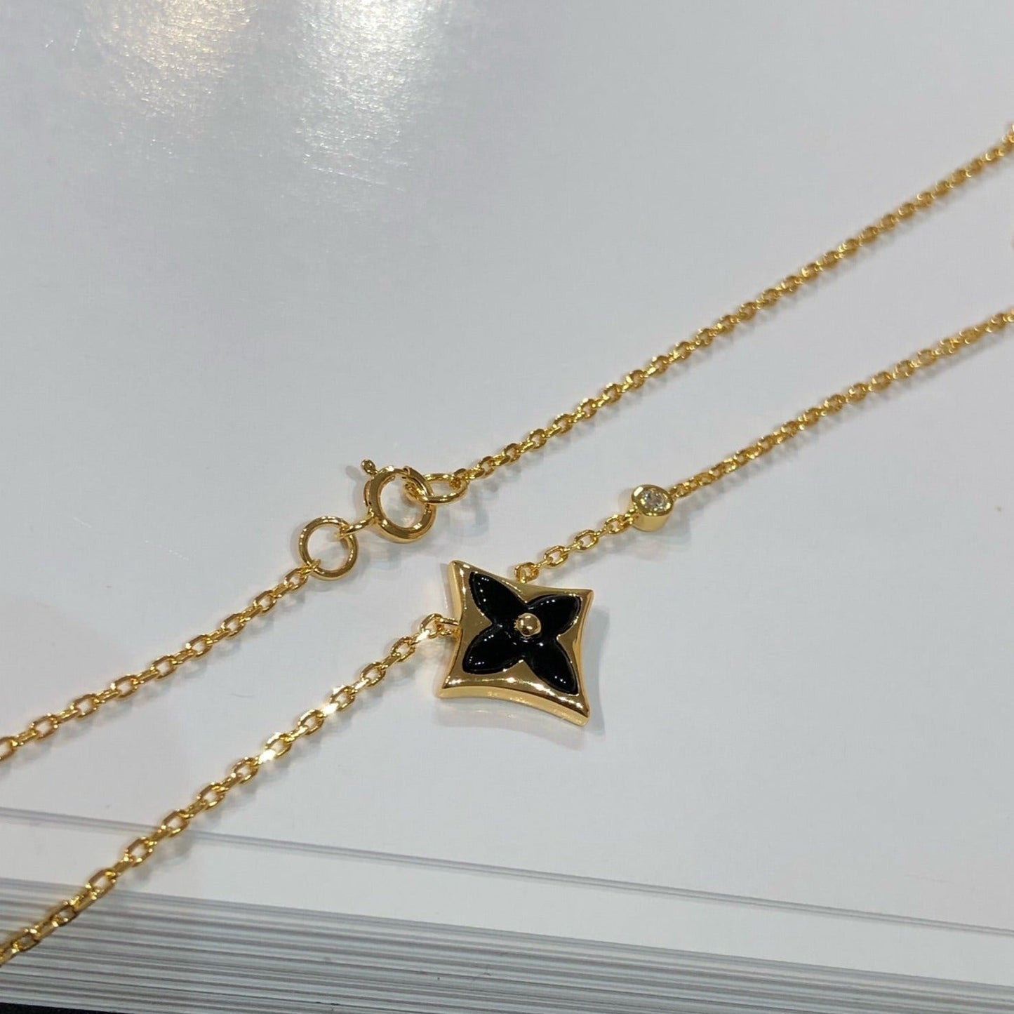 [Triumph Jewelry]STAR BLACK MOP NECKLACE