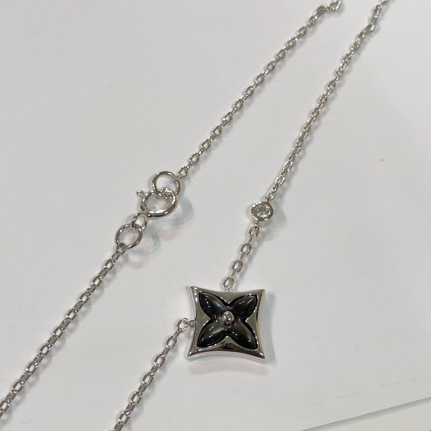 [Triumph Jewelry]STAR BLACK MOP NECKLACE