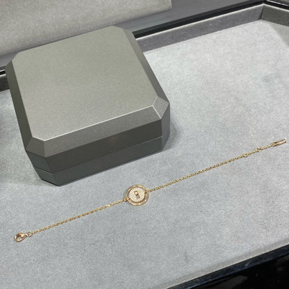 [Triumph Jewelry]LUCKY MOVE DIAMOND PAVED BRACELET