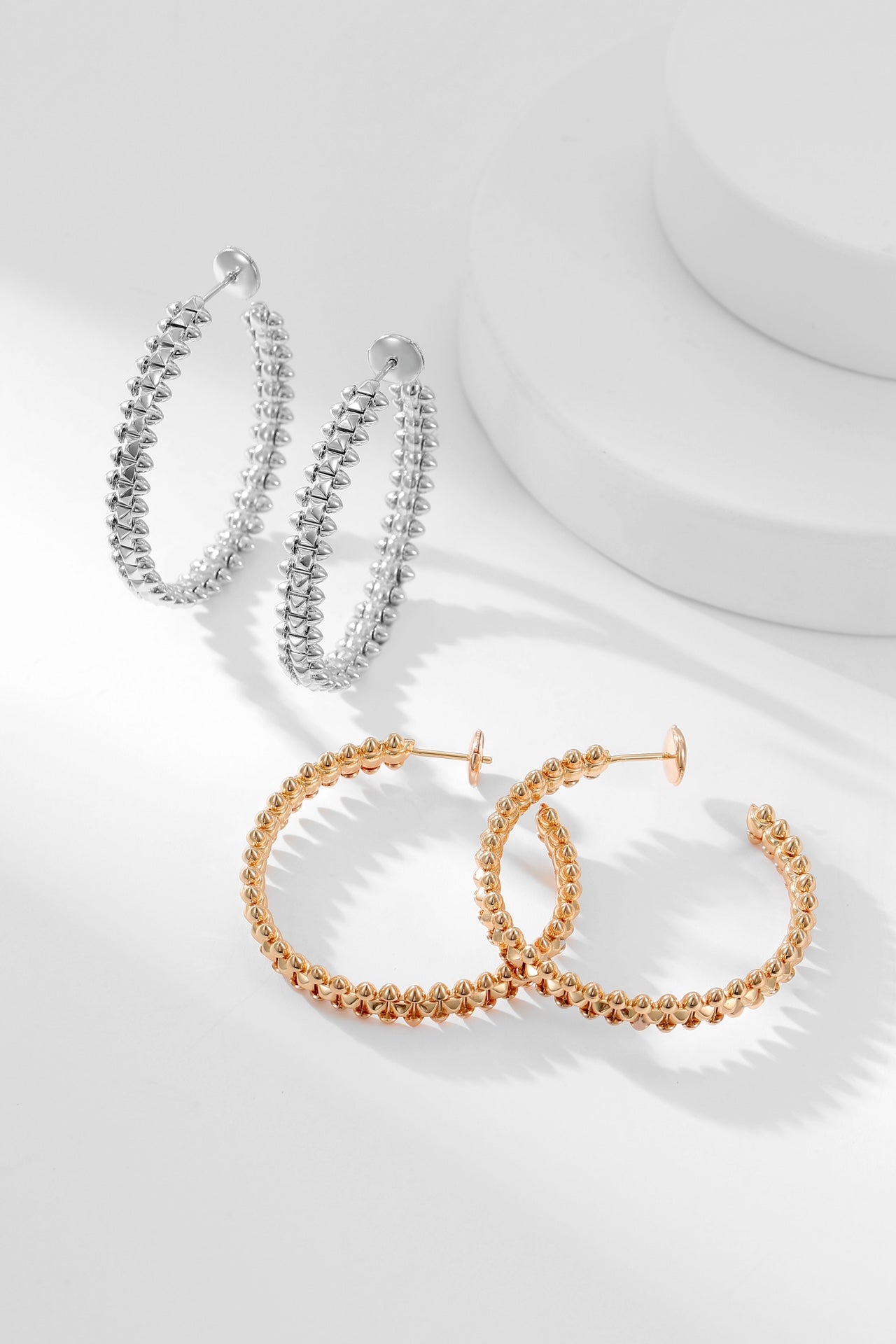 [Triumph Jewelry]CLASH HOOP EARRINGS