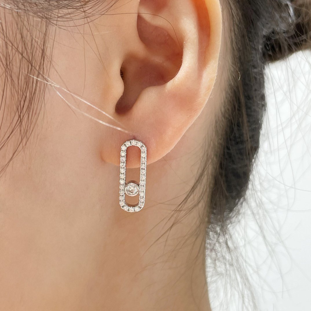 [Triumph Jewelry]MOVE UNO STUD DIAMOND PAVED EARRINGS