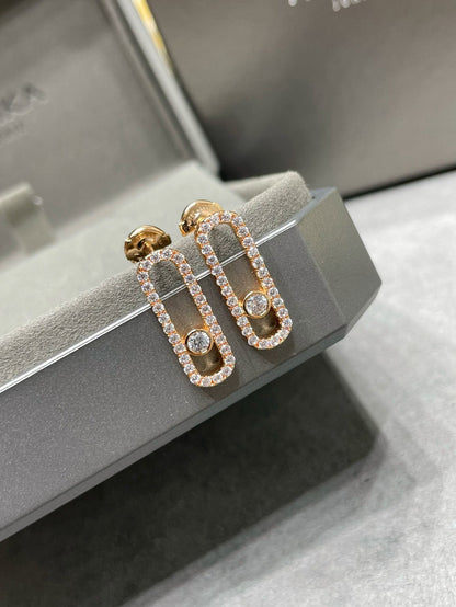 [Triumph Jewelry]MOVE UNO STUD DIAMOND PAVED EARRINGS