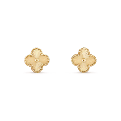 [Triumph Jewelry]CLOVER MINI 9.5MM LASER EARRINGS
