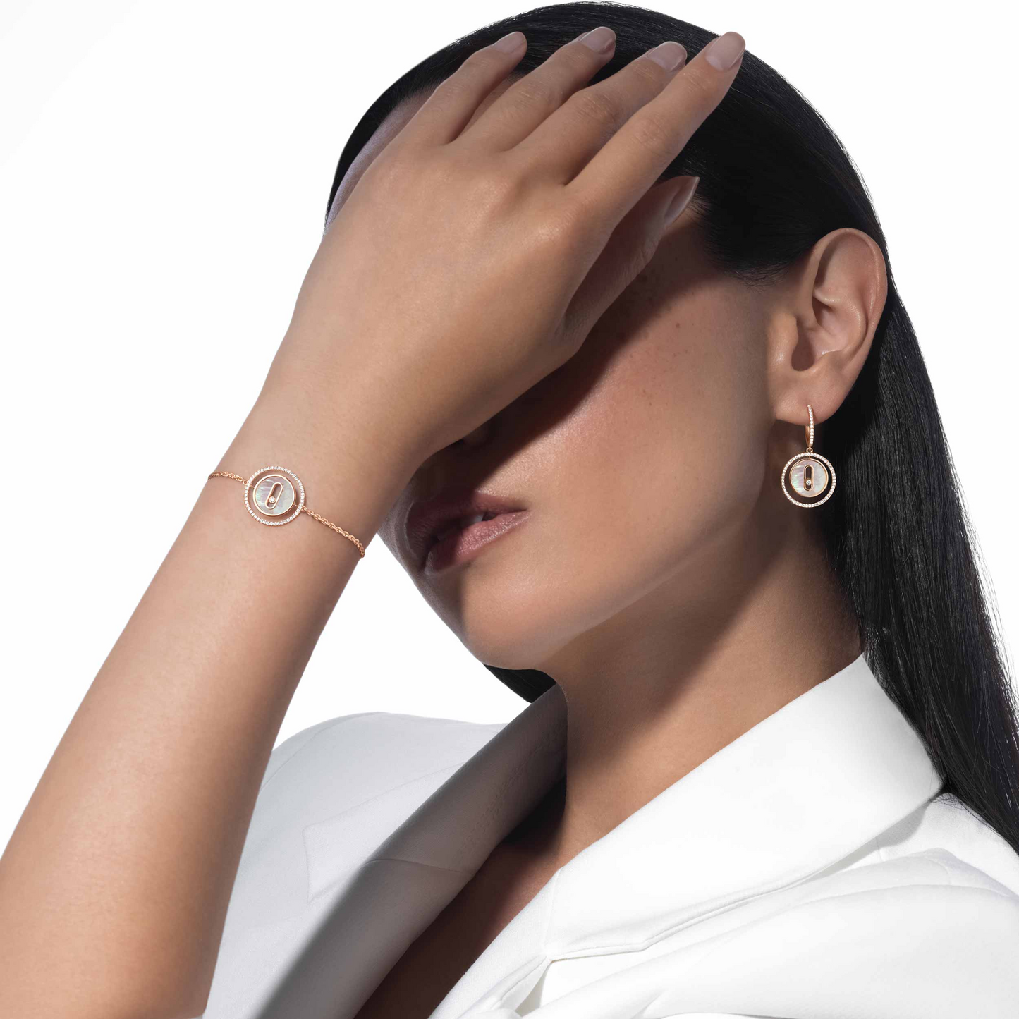 [Triumph Jewelry]LUCKY MOVE WHITE MOTHER OF PEARL PINK GOLD DIAMOND BRACELET
