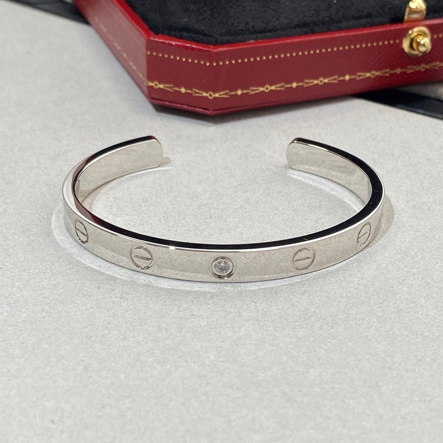 [Triumph Jewelry]LOVE BRACELET 6.1MM 1 DIAMOND OPEN CUFF