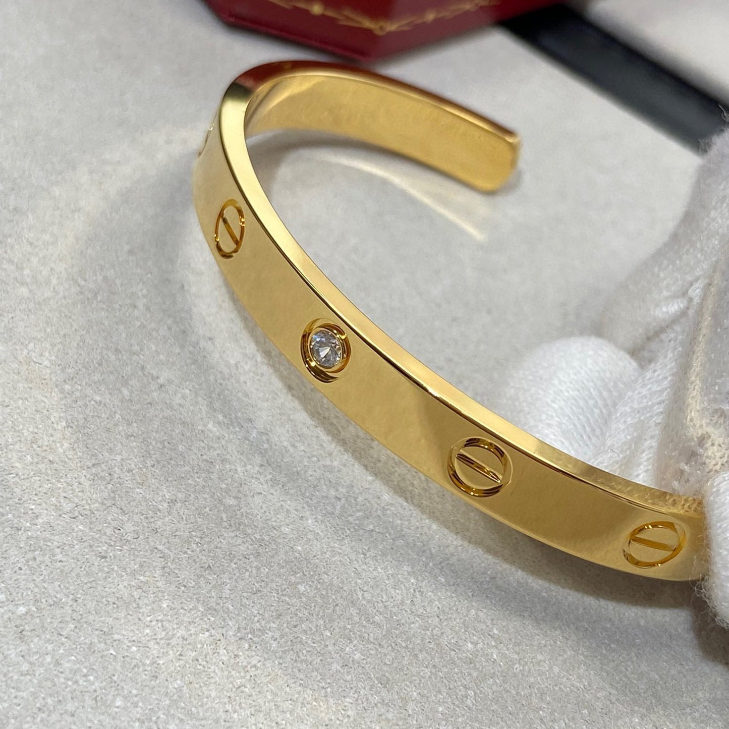 [Triumph Jewelry]LOVE BRACELET 6.1MM 1 DIAMOND OPEN CUFF