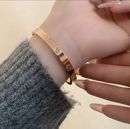 [Triumph Jewelry]2026 RAINBOW LOVE BRACELET 6.1MM  10 DIAMONDS