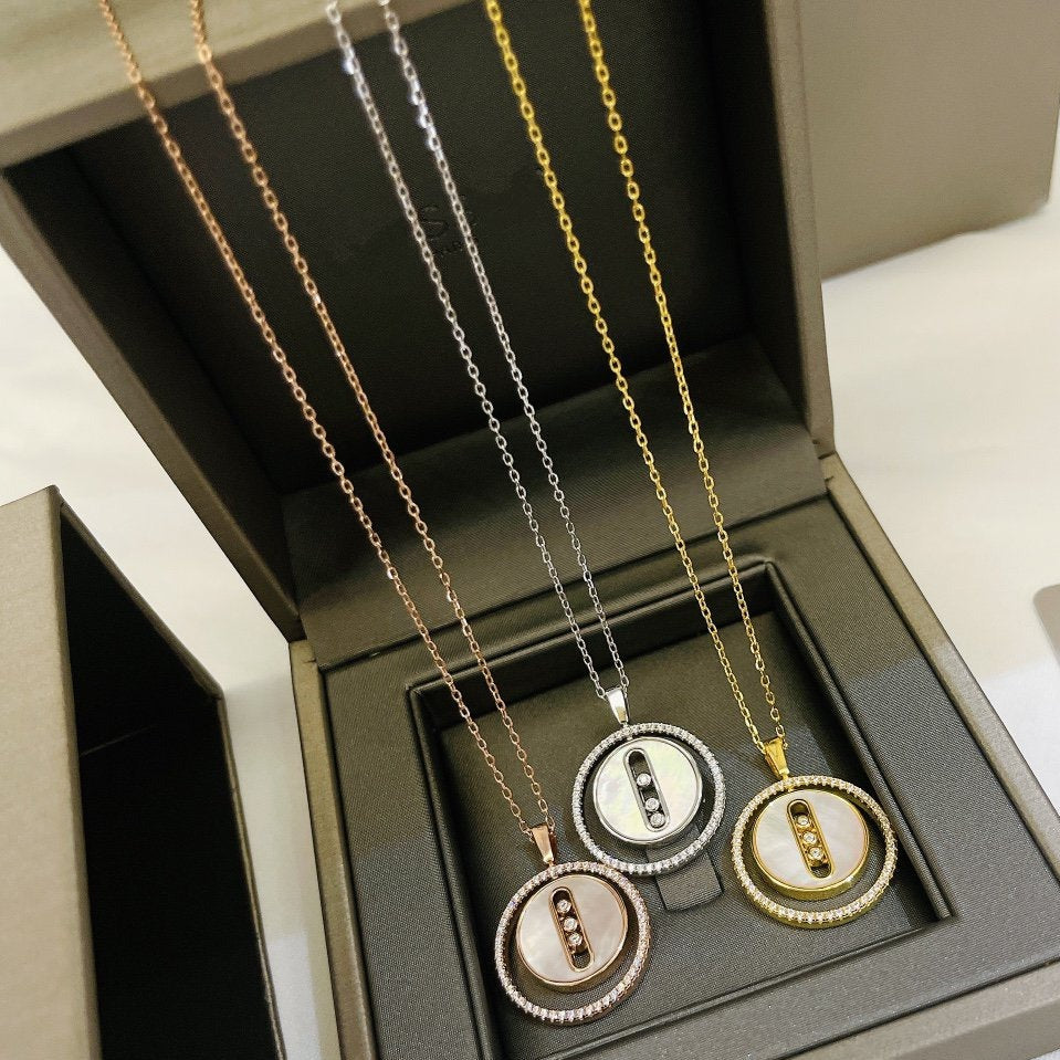 [Triumph Jewelry]LUCKY MOVE MM NACRE BLANCHE DIAMOND NECKLACE