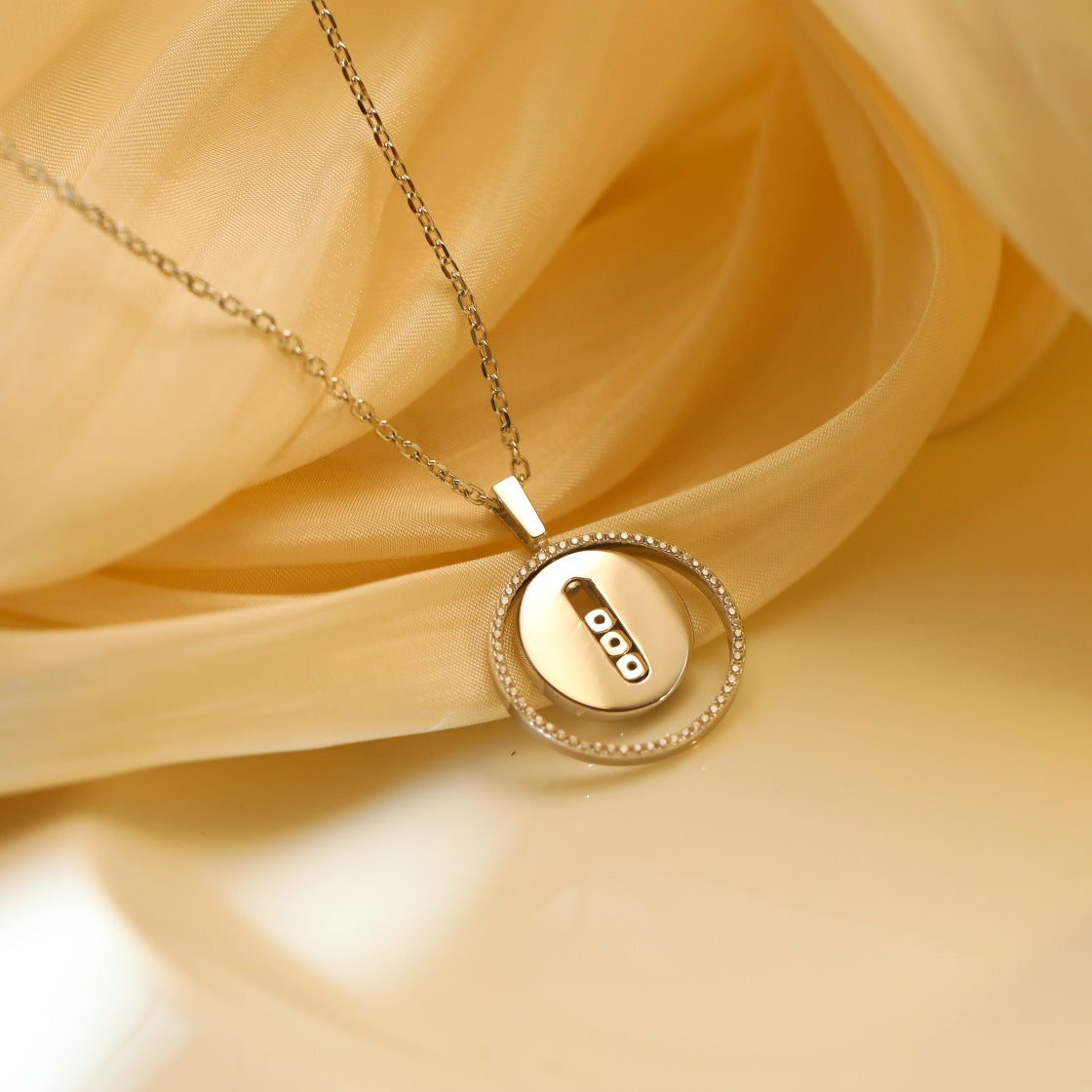 [Triumph Jewelry]LUCKY MOVE MM SILVER DIAMOND NECKLACE