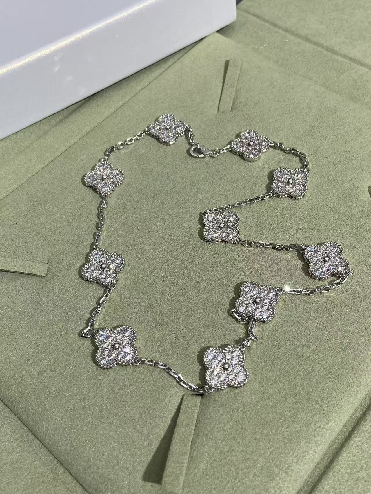 [Triumph Jewelry]CLOVER 10 MOTIFS  FULL DIAMOND NECKLACE