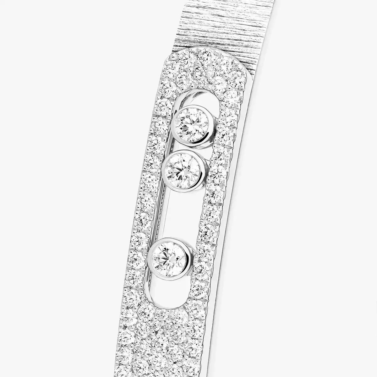[Triumph Jewelry]Move Noa Ciselé half pavé bangle