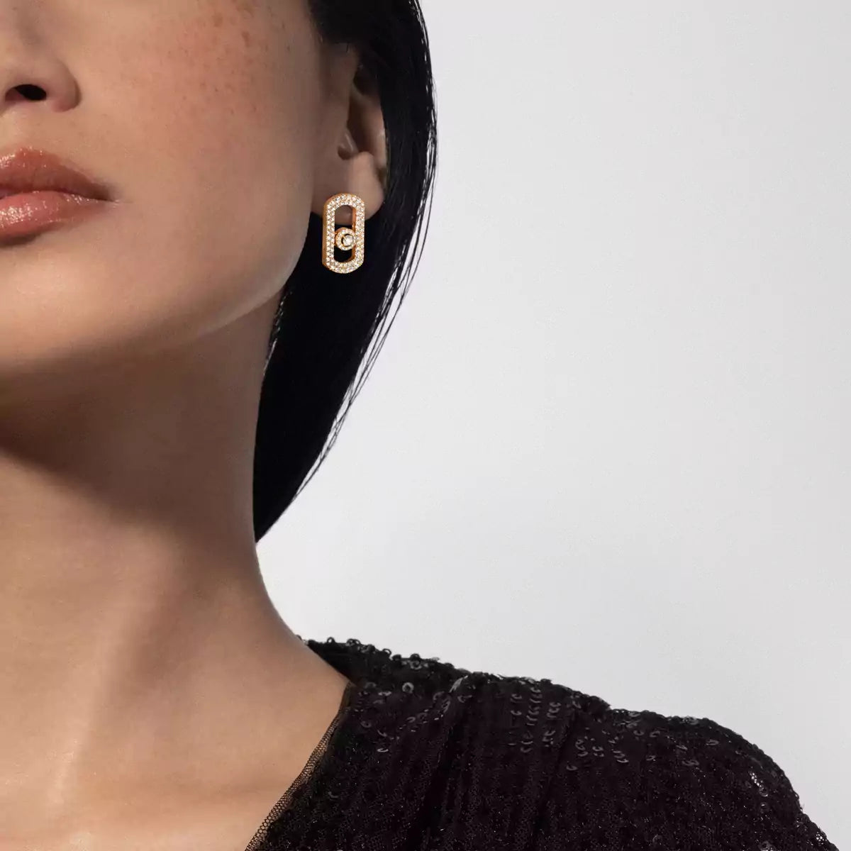 [Triumph Jewelry]So Move Pave_-Set Diamond Earrings in Silver