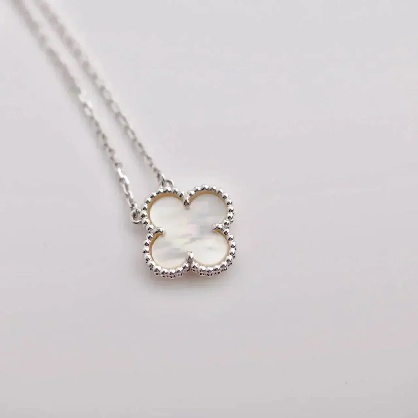 [Triumph Jewelry]CLOVER  15MM WHITE MOTHER-OF-PEARL SILVER