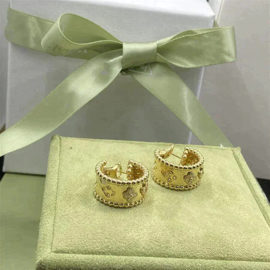 [Triumph Jewelry]PERLEE DIAMOND EARRINGS
