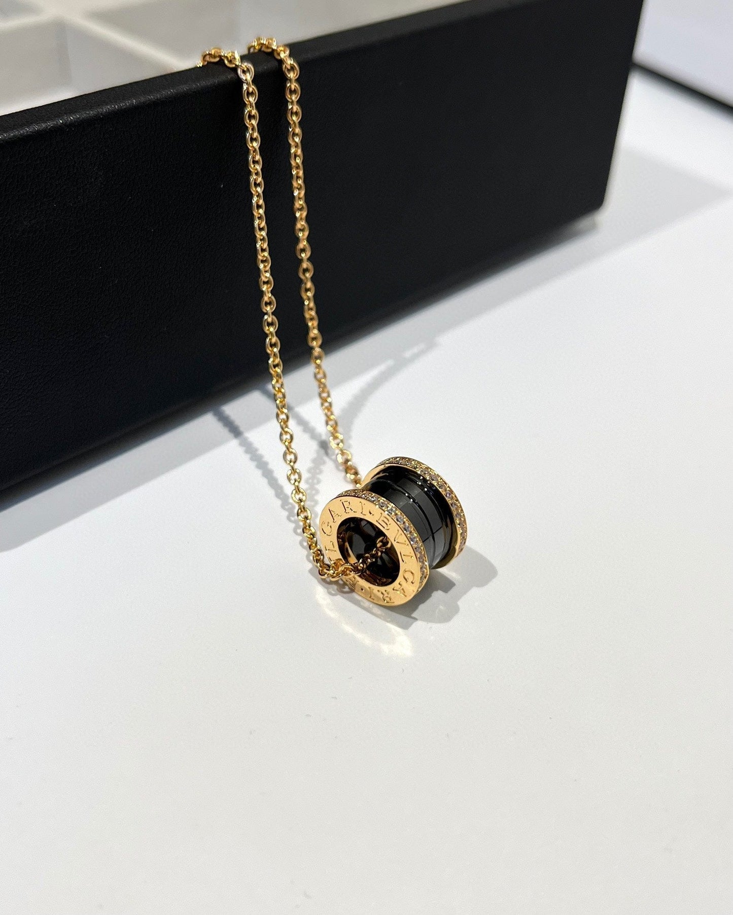 [Triumph Jewelry]ZERO 1 BLACK CERAMIC DIAMOND PINK GOLD NECKLACE